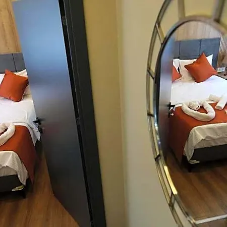 La Vitrine Apart-hotel 4*