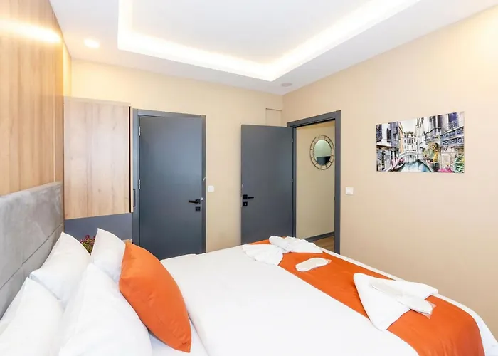 La Vitrine Appart hôtel 3*